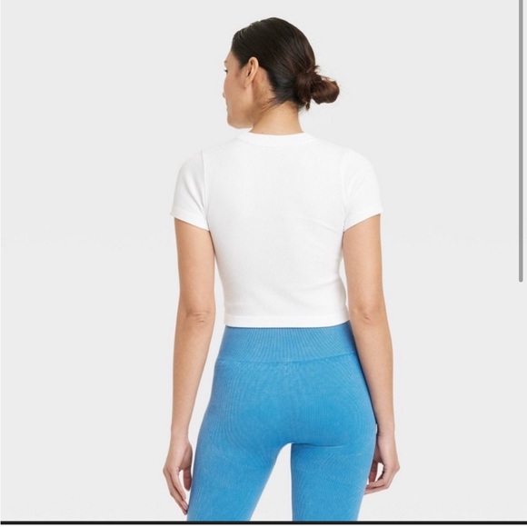 JoyLab white seamless baby tee - Picture 2 of 3